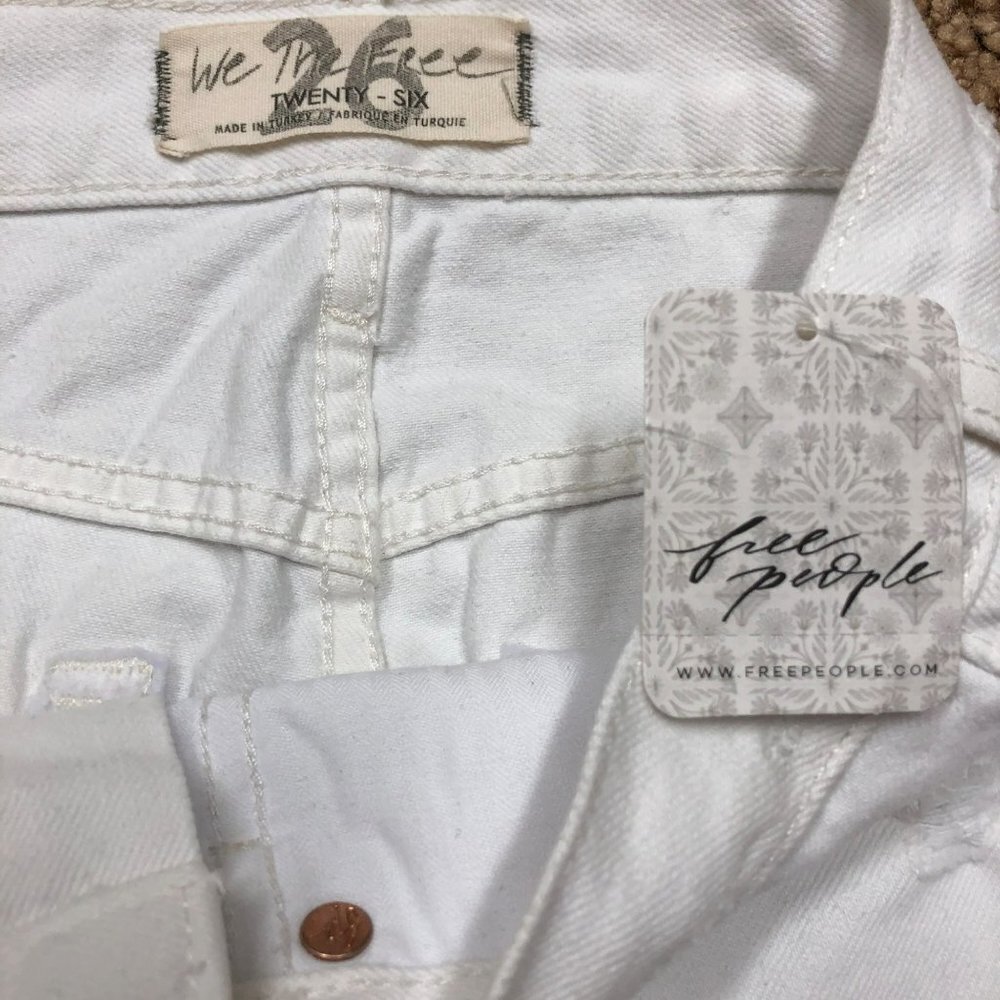 FREE PEOPLE Lasso High Waist DISTRESSED WHITE DENIM SHORTS 26 NWT - Picture 6 of 6